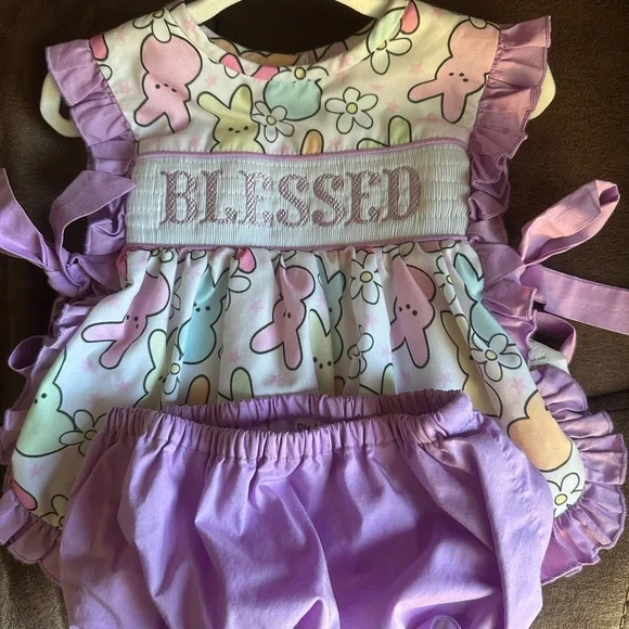 Smocked Easter Peeps Top and Bummies “Blessed” 12 Months - Picture 5 of 5